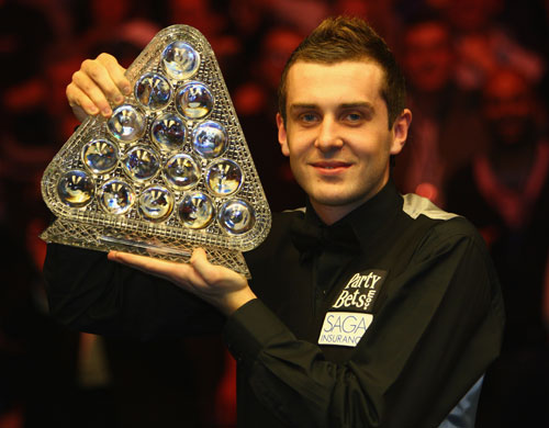 更是一次形 更是一次形