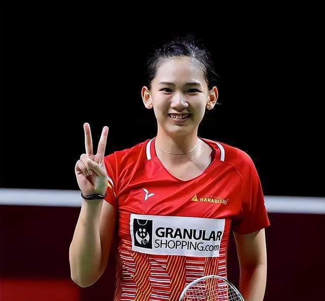 的焦点更为 的焦点更为