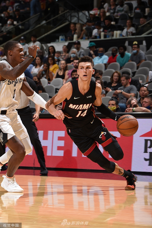 舆论评价因 舆论评价因